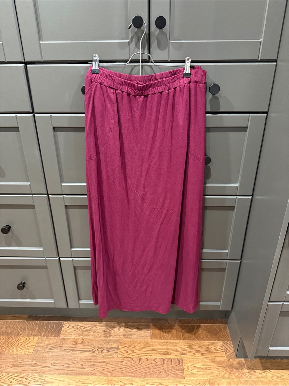 Sympli Jersey burgundy wide Elastic-Waist Maxi Skirt